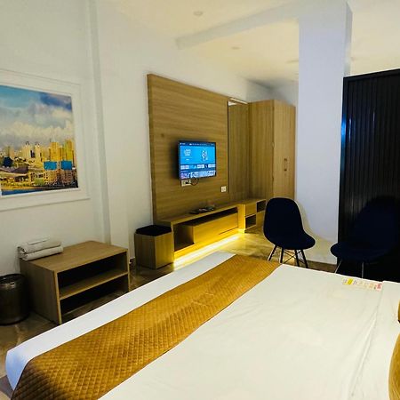 Holidayvilla & Suites Amritsar- Green Avenue Dış mekan fotoğraf