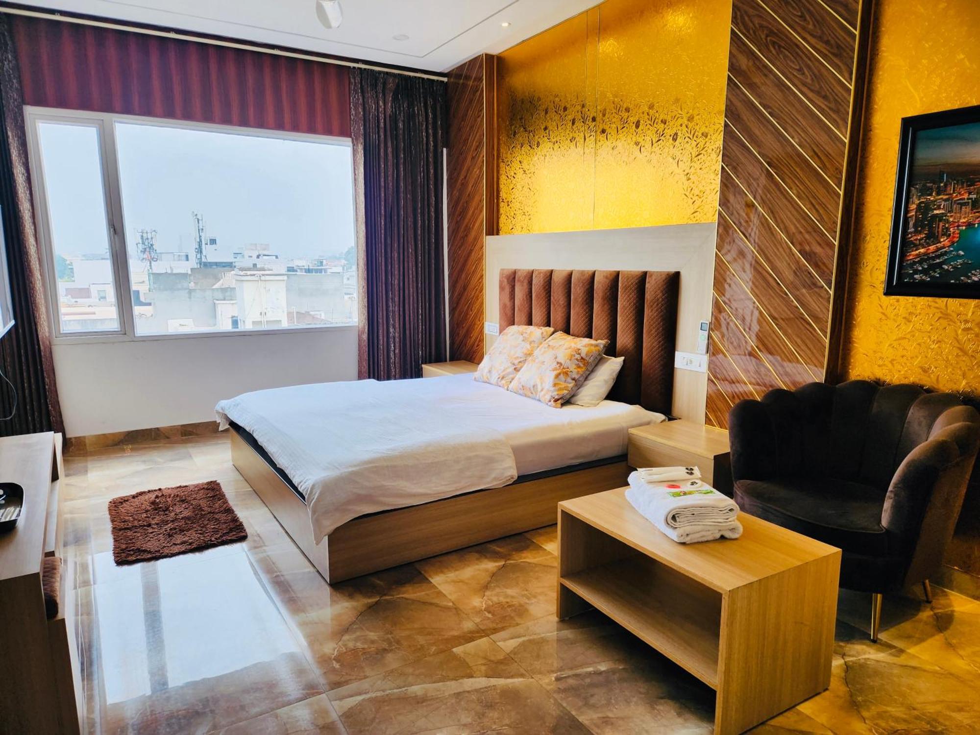 Holidayvilla & Suites Amritsar- Green Avenue Dış mekan fotoğraf